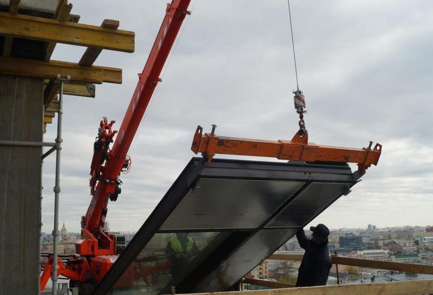 4Arlift-gru-jekko-movimentazione-vetro