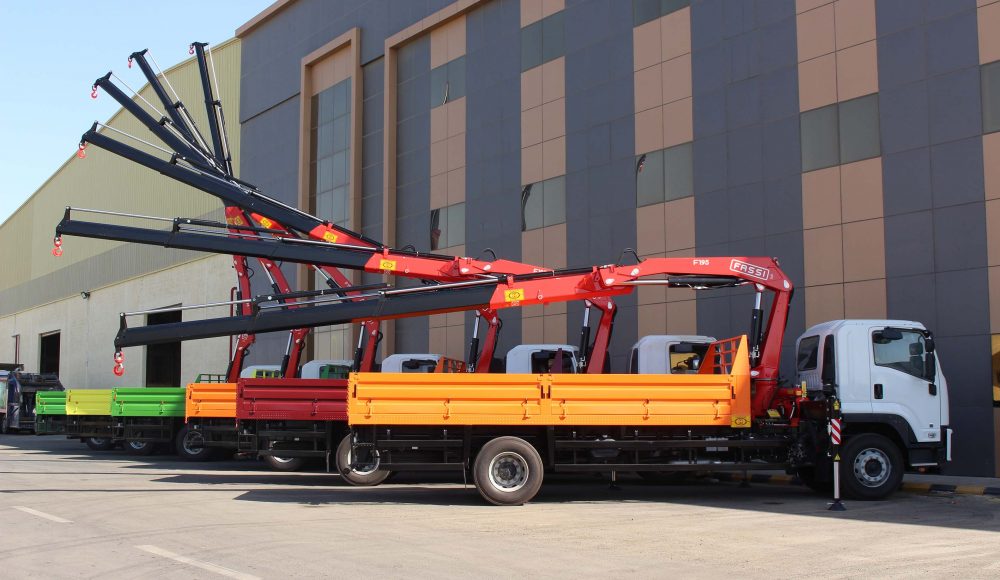F195A-0-23-active-cranes-on-9-units-of-Isuzu-FVR34Q-by-Metal-Work-Co-SA-1