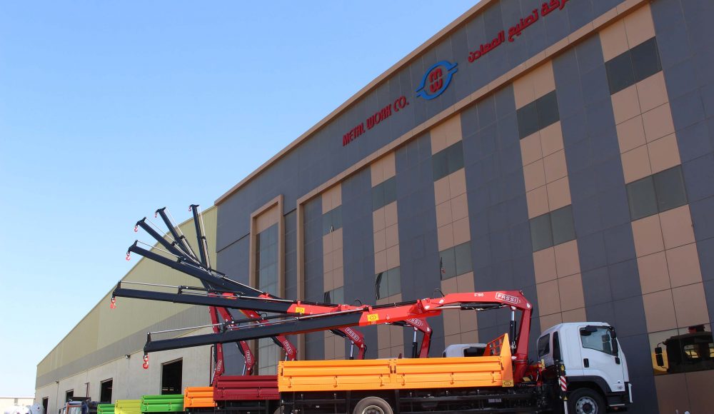 F195A-0-23-active-cranes-on-9-units-of-Isuzu-FVR34Q-by-Metal-Work-Co-SA-2