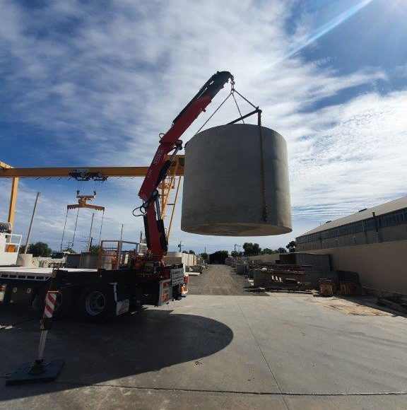 Fassi-F395A-2-24-xe-dynamic-by-Ahrns-Handling-Equipment-Pty-Ltd-of-Adelaide-Australia-3